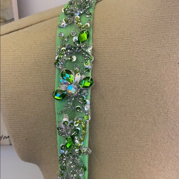 Green evening dress to help live your best life, 4 - Picture 7 of 8